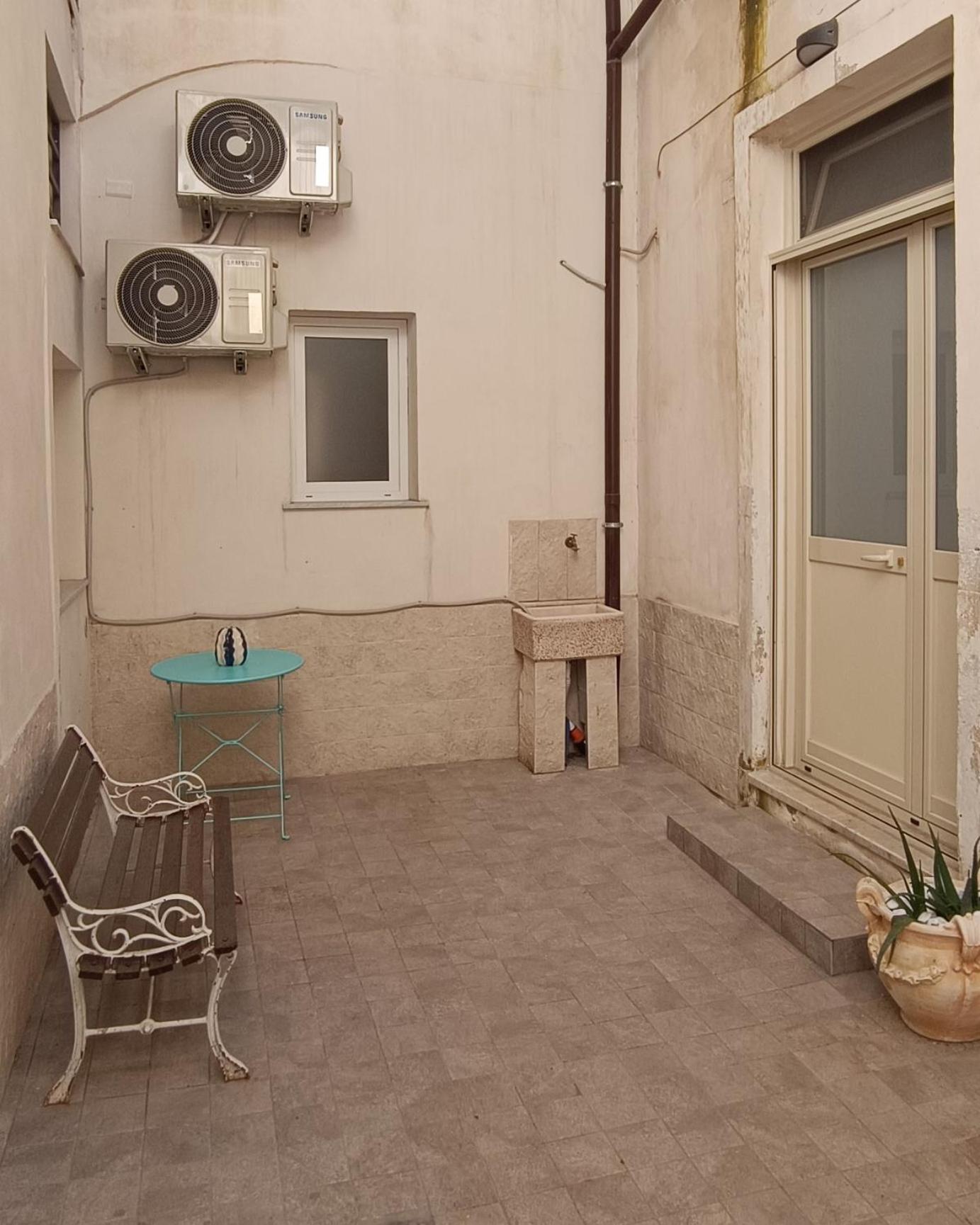 Exclusive House In The Center Apartamento Catânia Exterior foto